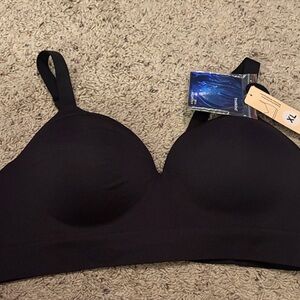 Elegant Black Wireless Bra